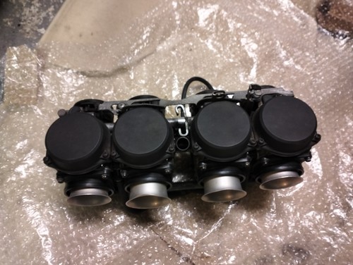 Carburateur honda cbr 1100 - 1100, xx